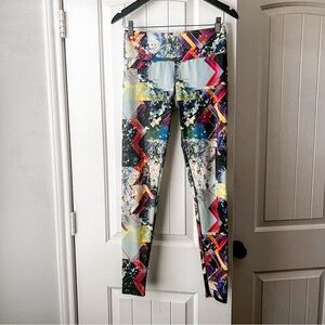 Onzie Blue Black Pink Artsy Leggings Small Medium